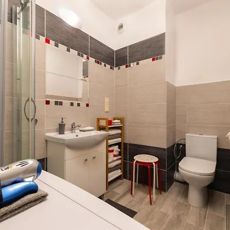 ꙭ Nowy Apartament Zebra Centrum Stare Miasto Bema *